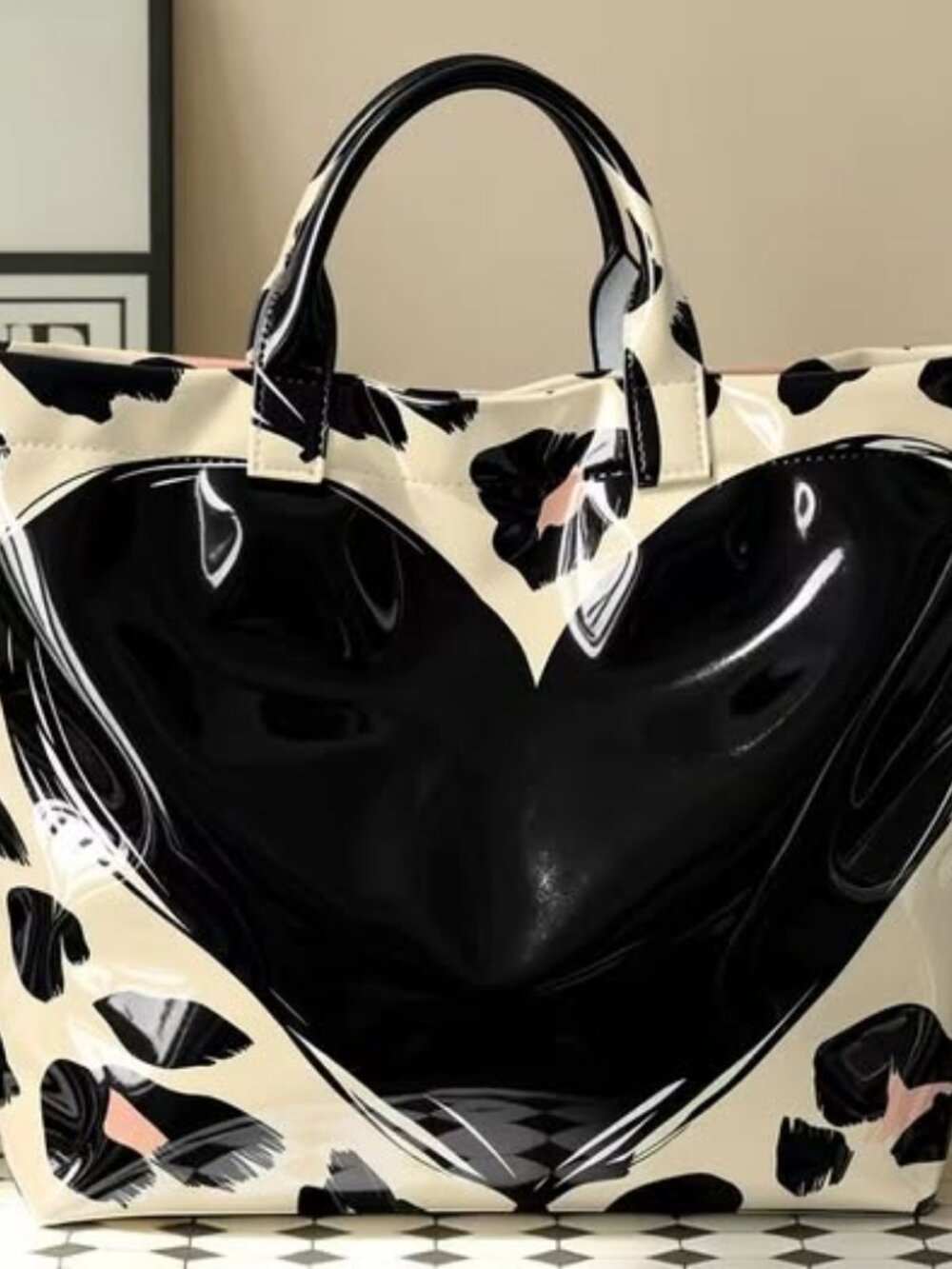 Back To School Leopard Print Stylish Faux Leather Black Heart ToteBag Waterproof